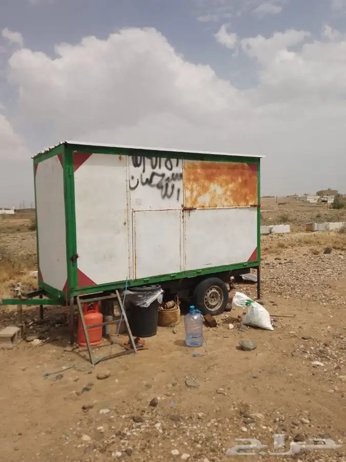 عزبت نحل للبيع 0
