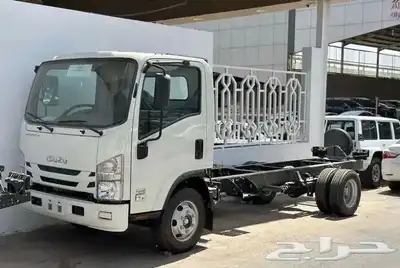 ايسوزو دينا 2025 بجميع الفئات بأسعار مناسبة للشركات 3