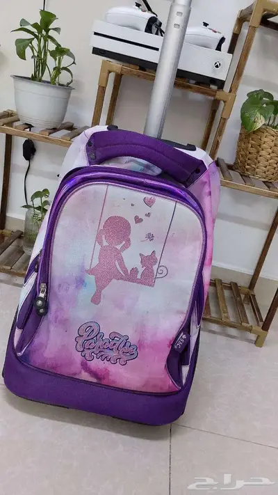 شنطة مدرسية جديد ومستعمل 0