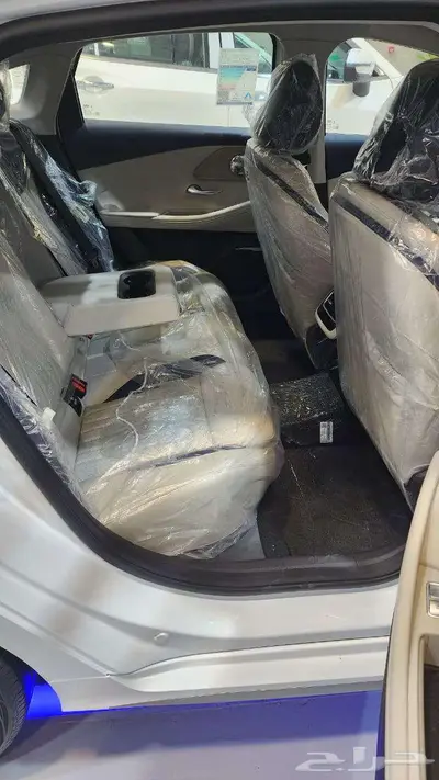 شيري اريزو 8 لاكجري 2025 10