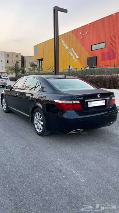 لكزس Ls460L موديل 2009 5