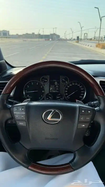جيب لكزس 2012 DD 6