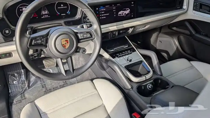 بورش كايين اس كوبيه 2024 Porsche Cayenne S Coupe index