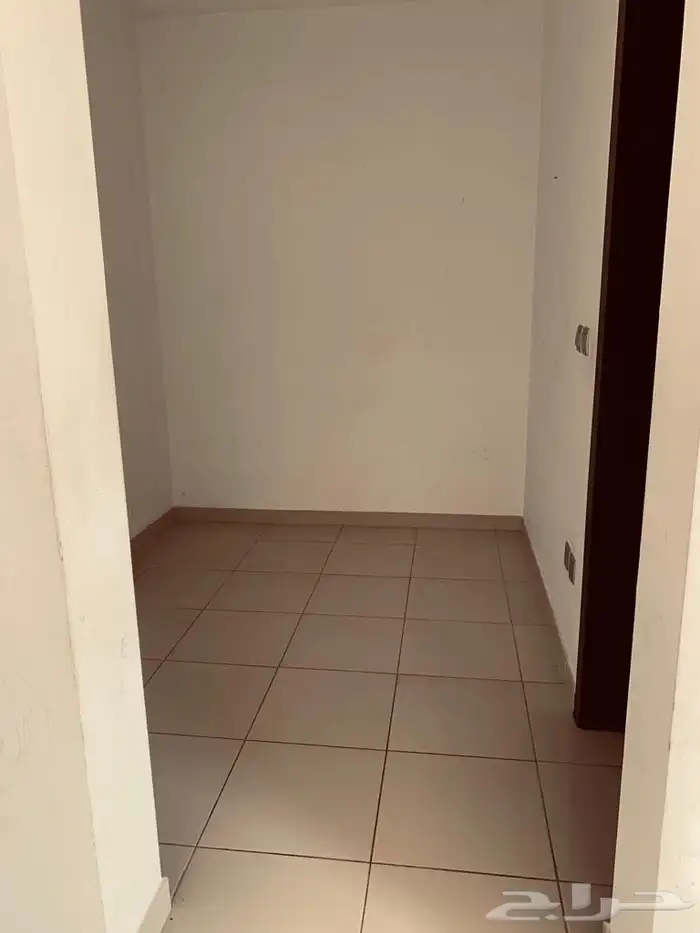 فيلا متصله للبيع حي مرجانه 6