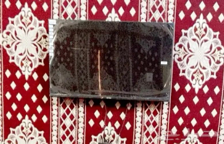 شاشه للبيع كبيره الحجم جديده 0
