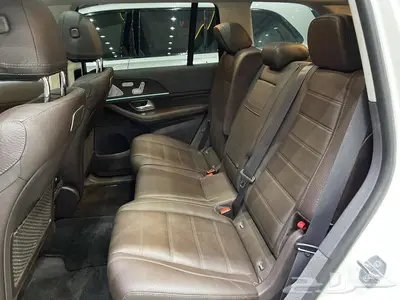مرسيدس - جي ال اس 580 - 2021 GLS 580 32