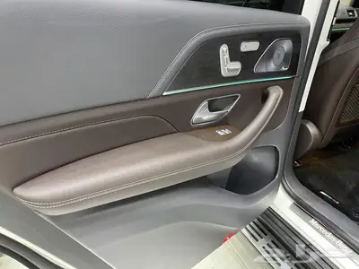 مرسيدس - جي ال اس 580 - 2021 GLS 580 30