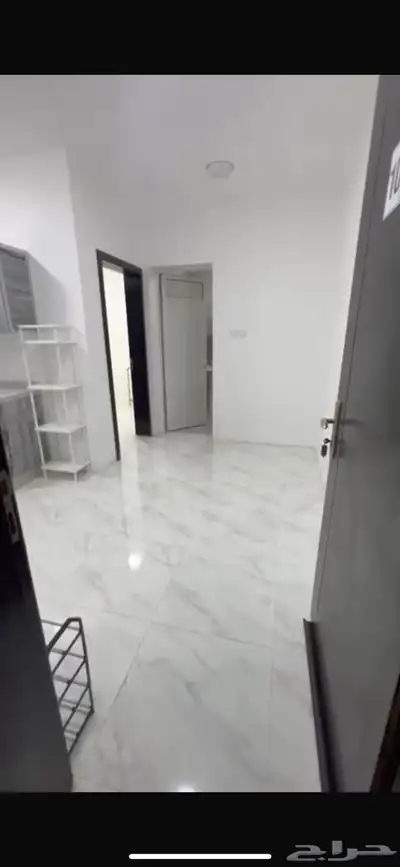 شقق عزاب للايجار 1