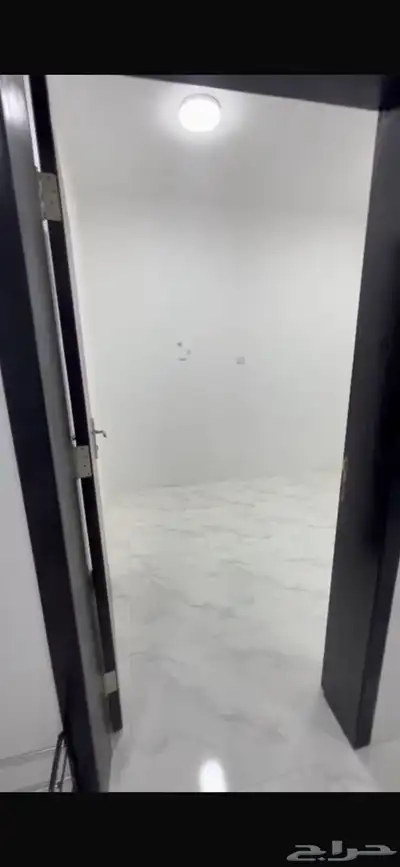 شقق عزاب للايجار 3