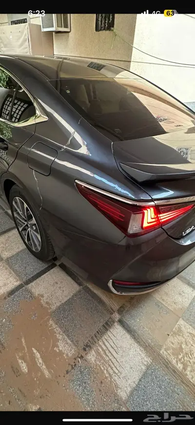 لكزس ES300 هايبرد 1