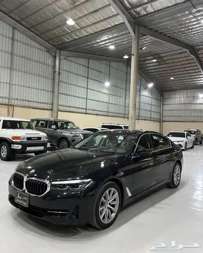 بي ام دبليو 2023 520 1