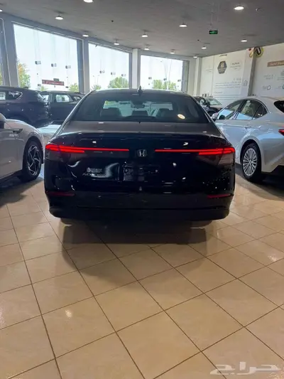 هوندا اكورد EX 2025 3
