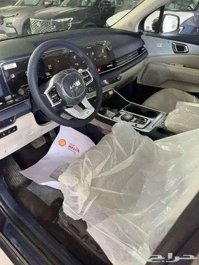 كيا كارنيفال موديل 2025 كاش وتقسيط 9