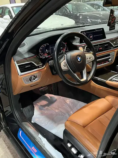 بي ام دبليو 730 _2022 فل كامل سعودي 19