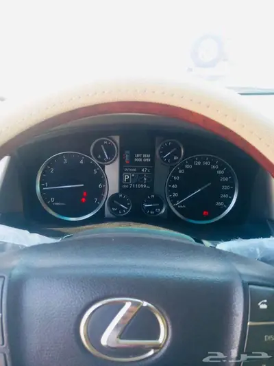 لكزس LX 570 2014 11