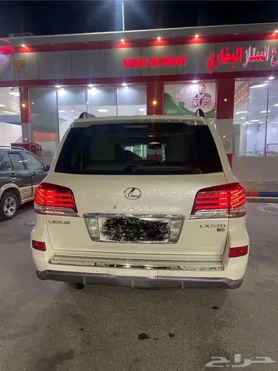 لكزس LX 570 2014 2