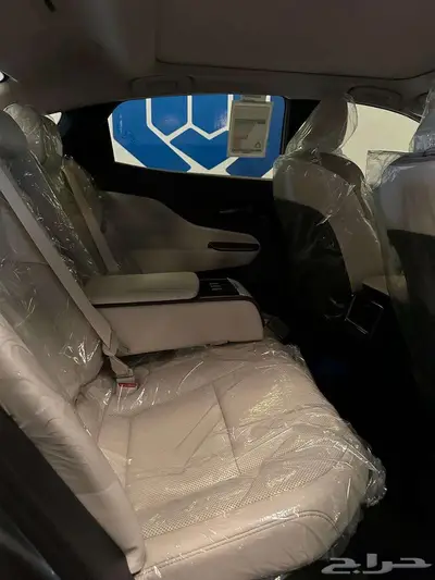 كراون بريميوم CROWN PREMIUM 2026 9