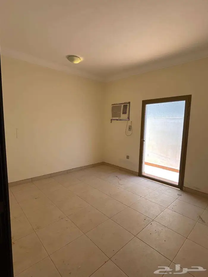 فيلا للايجار 10