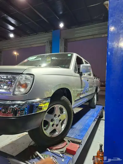 داتسون نيسان 2003 غمارتين اللون فضي 22