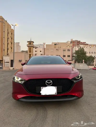 مازدا 3 هاتشباك 2025 فل كامل 8