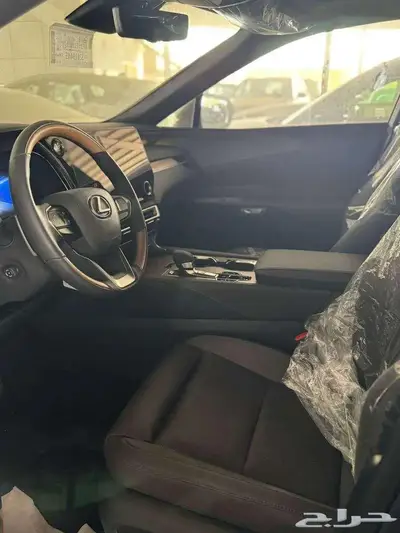 لكزس RX 350 BB موديل 2025 بنزين 11