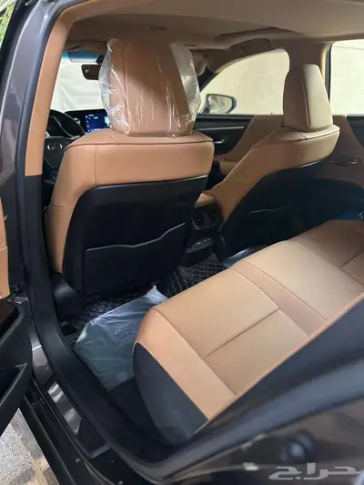 لكزس ES300 هايبرد 7