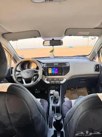 كيا هاتشباك 8