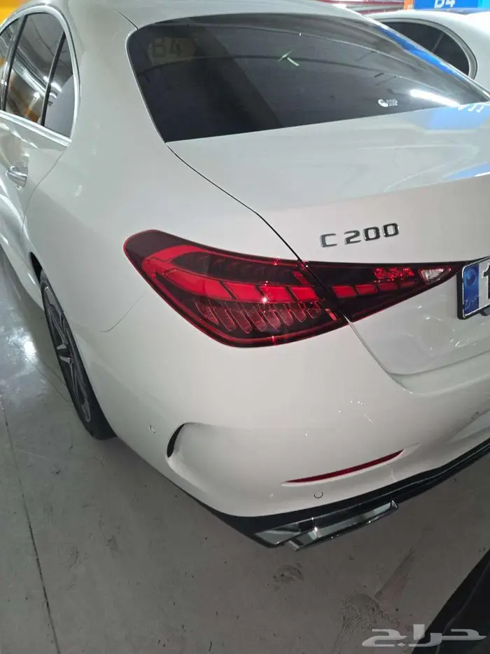 مرسيدس C200 2025 Kit AMG اصفار 42
