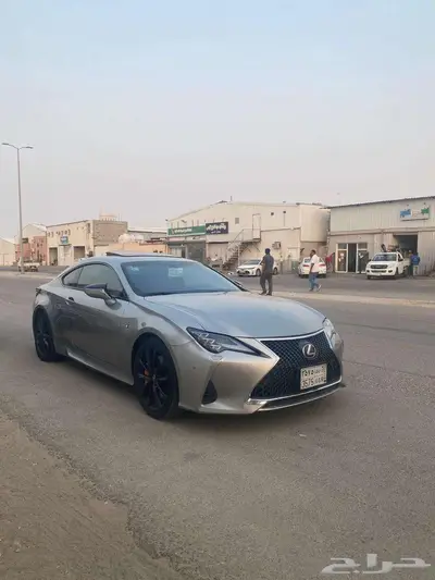 لكزس F2019 فئة RC 350 F_Sport فل كامل 12