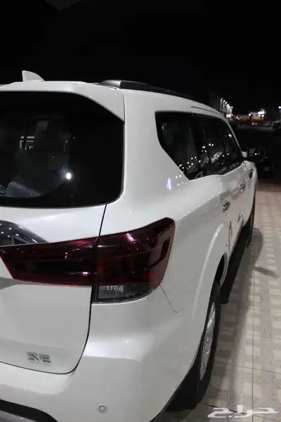 نيسان اكستيرا 9