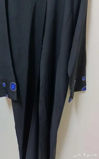 عباية سوداء 0
