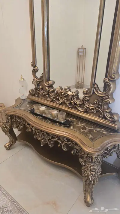 مدخل ودولاب عبايات للبيع 2