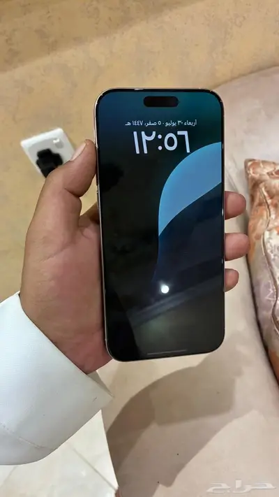 ايفون 16 برو ماكس سعه 256 3