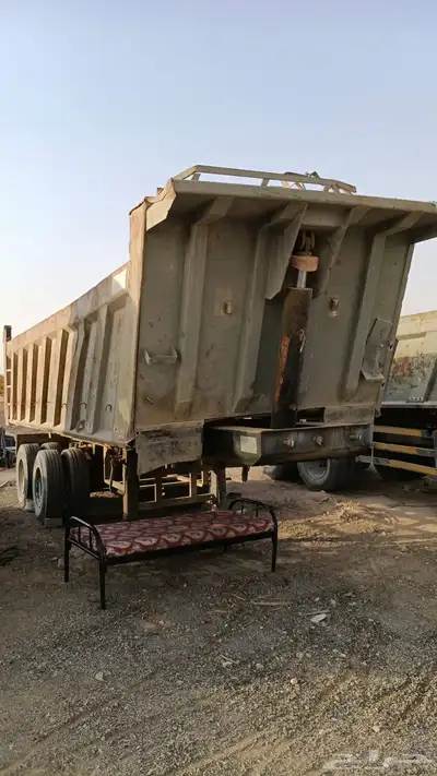 للبيع عدد 2 صندوق قلاب 7
