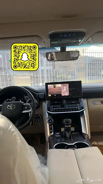 لاندكروزر 2024 GXRL4 ديزل ابيض 5