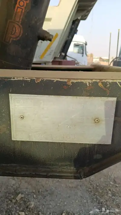للبيع عدد 2 صندوق قلاب 13