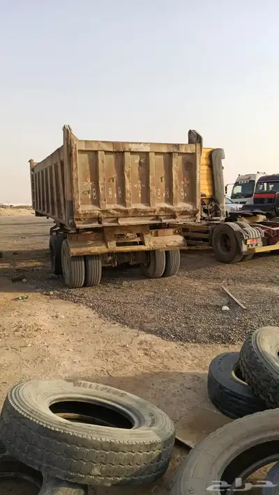 للبيع عدد 2 صندوق قلاب 11