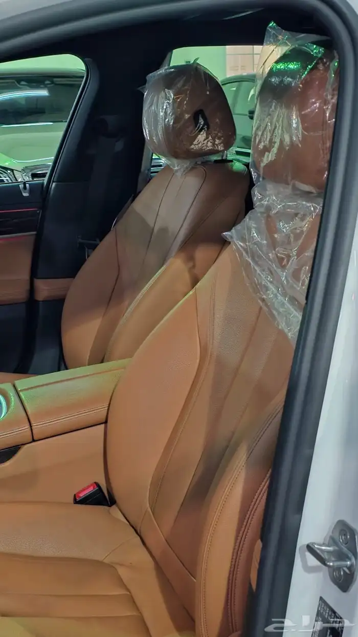 بي ام دبيلو 740 2018 8