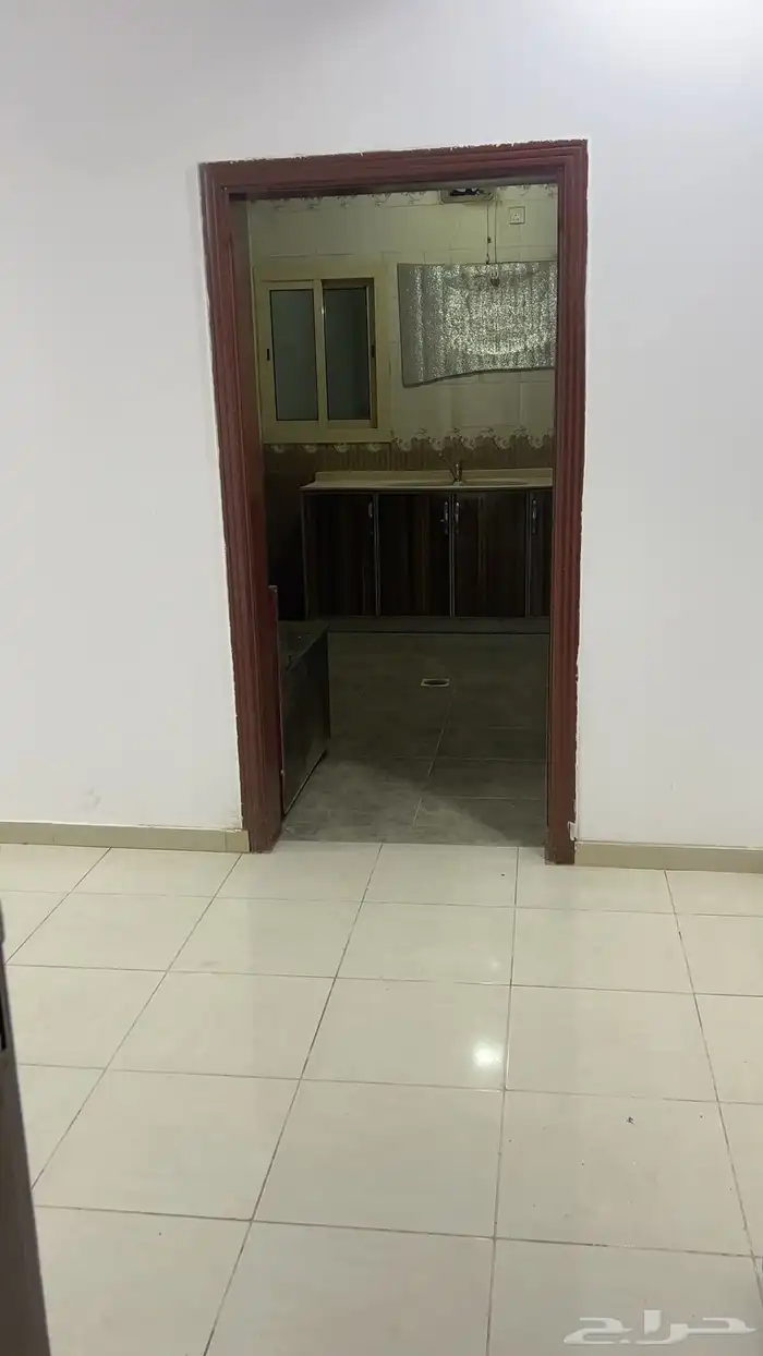 شقه للايجار في جدة حي الخمره 4