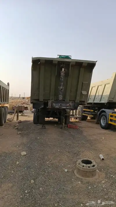 للبيع عدد 2 صندوق قلاب 0