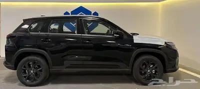 تويوتا اوربان كروزر GLX 2025 1