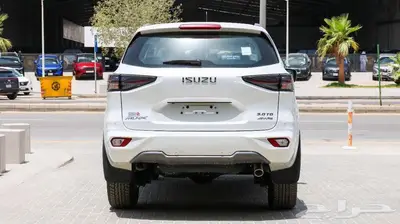 ايسوزو MUX فل كامل موديل 2024 متوفر كاش   اقساط 10
