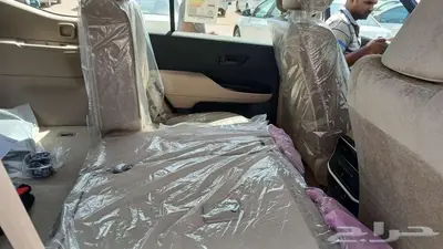 لاندكروزر GXR L2 بنزين 2025 11