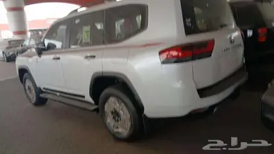 متوفر لاندكروزر جى ار هايبر موديل 2025 1