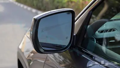 جيب جراند شيروكي لاريدو 2024 خليجي اصفار مع ضمان الوكيل 24