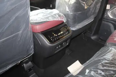 إنفنيتي QX80 أوتو جراف 2025 16