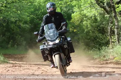 CFMOTO 800MT 2025 3