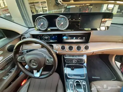 مرسيدس E class كومند ترفيهي 2017 1