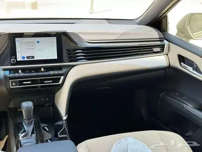 تويوتا كامري LE بنزين 2025 بالنقد والتقسيط 18
