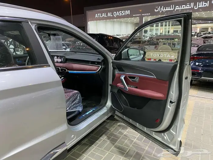 جيتور X70 بلس كمفورت 2025 فضي سعودي 9
